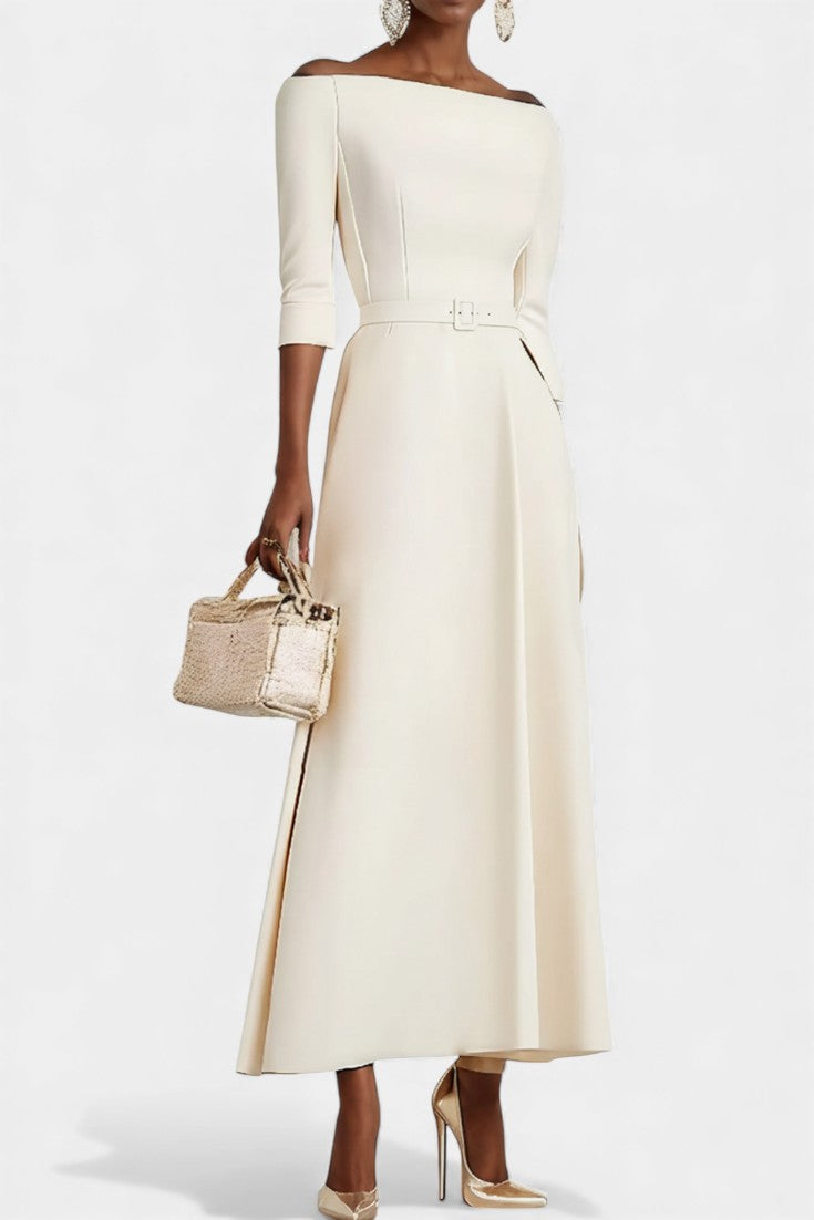 Meriya Robe Longue Trapèze à Épaules Dénudées et Manches Courtes