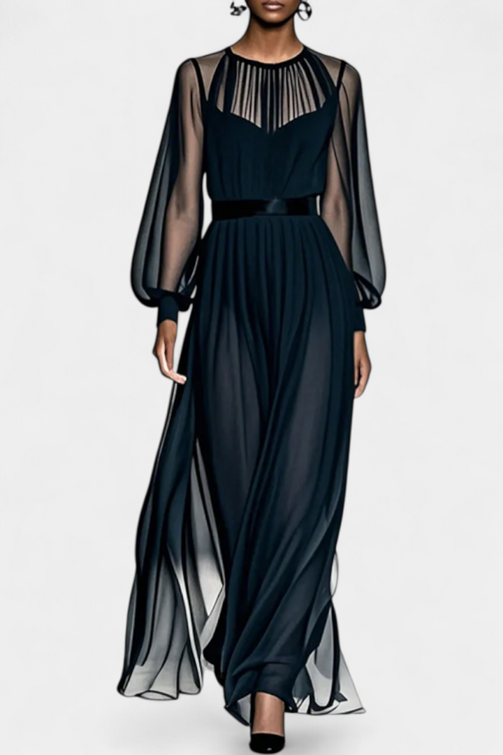 Aurelia Robe Longue en Chiffon Plissé à Détails Transparents