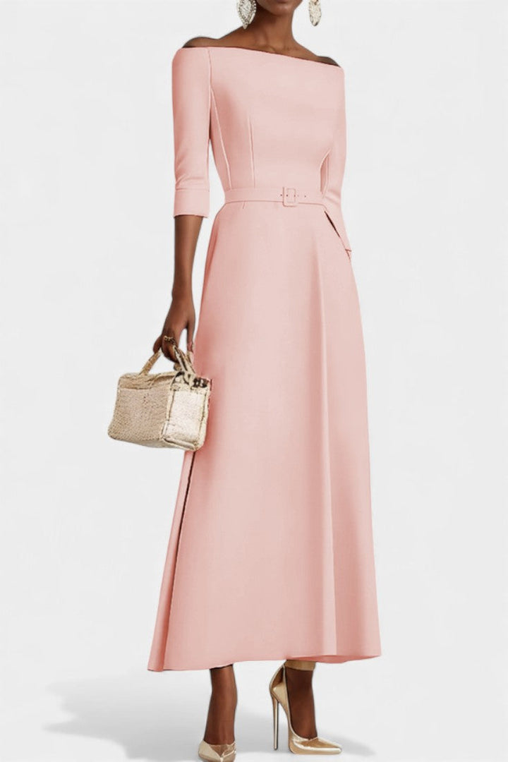 Meriya Robe Longue Trapèze à Épaules Dénudées et Manches Courtes