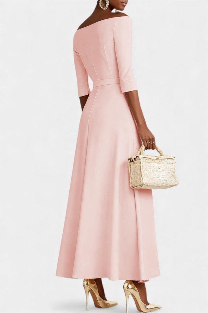 Meriya Robe Longue Trapèze à Épaules Dénudées et Manches Courtes