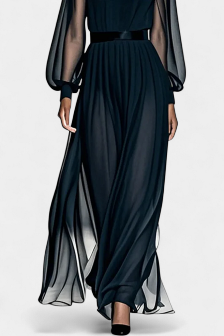 Aurelia Robe Longue en Chiffon Plissé à Détails Transparents